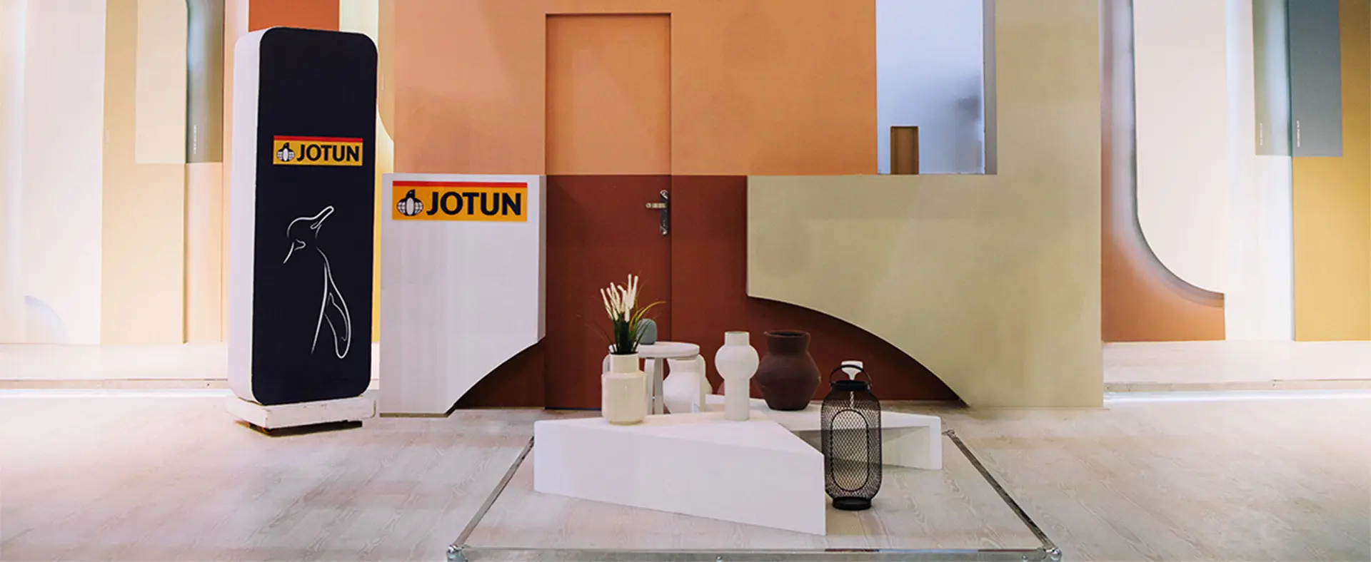 Jotun Booth